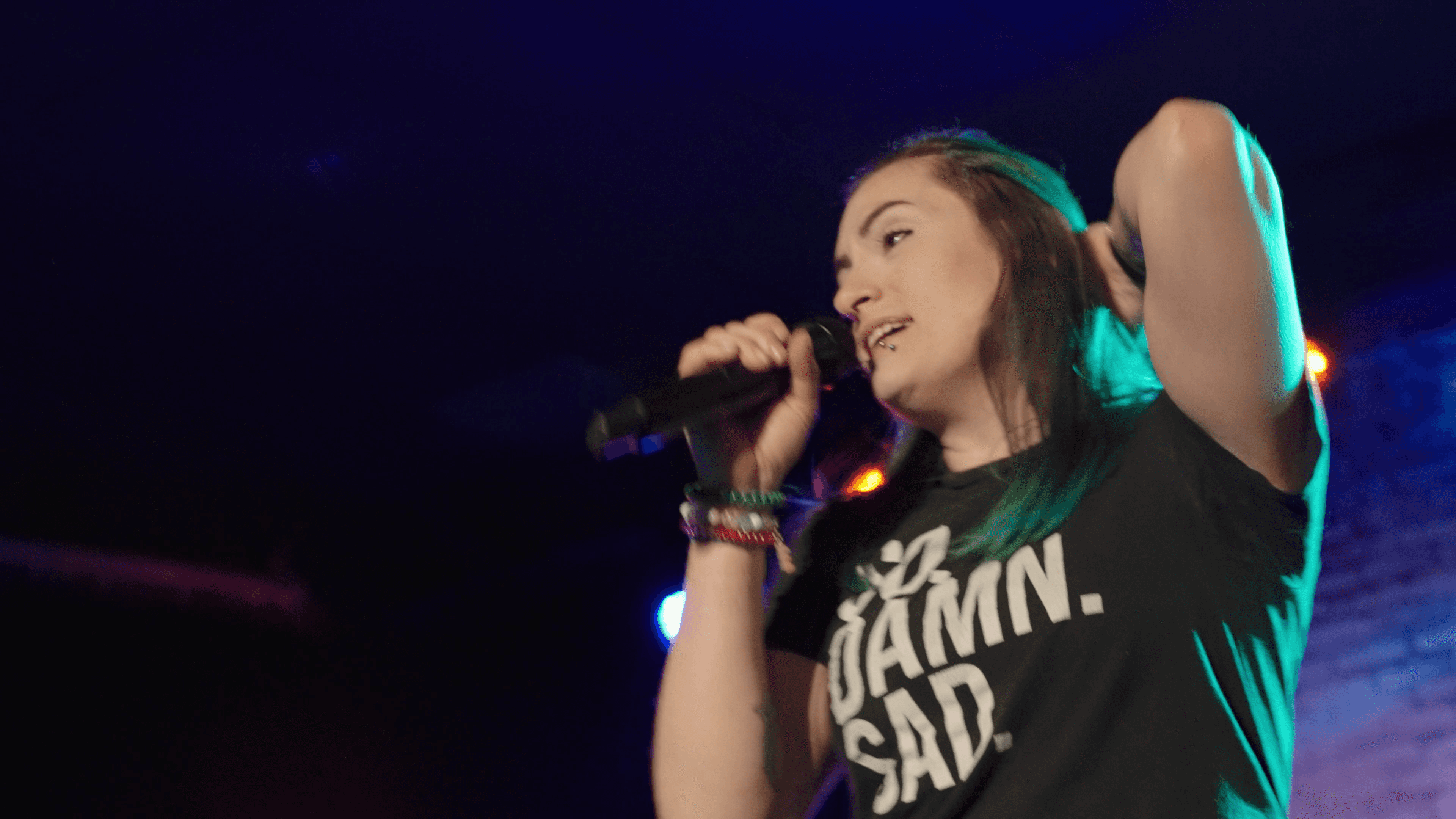 Six String - vlcsnap-2026-04-12-17h22m07s076